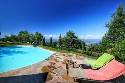 Cottage a Loro Ciuffenna con piscina