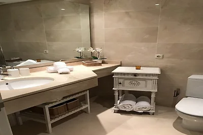 5 PAX Apartment - Alcazaba Lagoon (401)