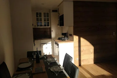 ANGENEHME 2 ZIMMER FÜR 6 PERSONEN AM EINGANG ...