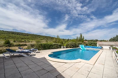 Luxuriöse Villa mit privatem Pool