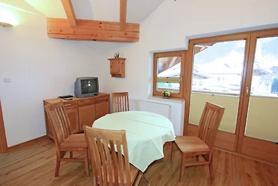 Spazioso appartamento a Kaltenbach con garage
