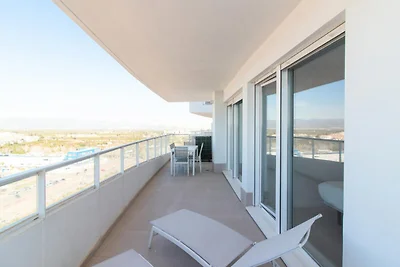 Appartement in Canet met zwembad en spa