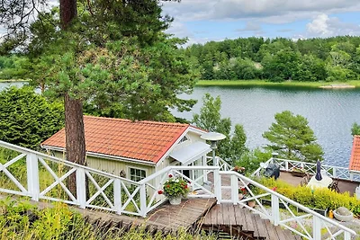 Cabina sul lago con vista panoramica