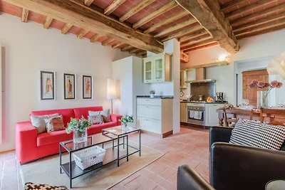 Appartamento di campagna con piscina in...