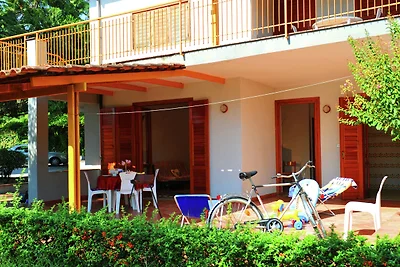 Moderne Ferienwohnung mit Swimmingpool in...