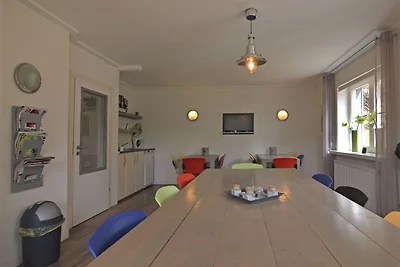 Idyllisches Ferienhaus im Wald in Liesen
