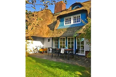 Ferienhaus in Nieblum mit Schwimmbecken