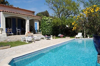 Bella casa vacanze con piscina privata