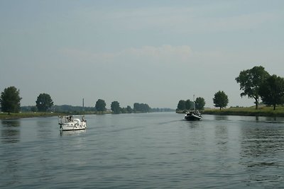 Gemütliches Chalet an der Maas, in dem für je...