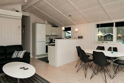Elegantes Ferienhaus in Juelsminde mit Sauna