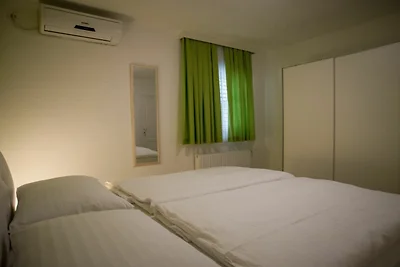 Villa Lika Annex - Double Room 5 (small room)