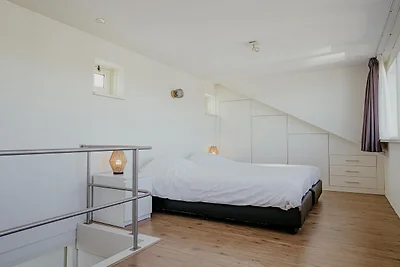 Haus am Uitgeestermeer mit Garten