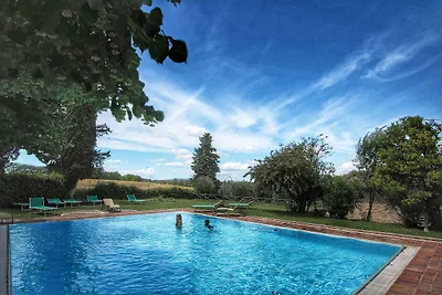 Bauernhofurlaub mit Schwimmbad im Chianti