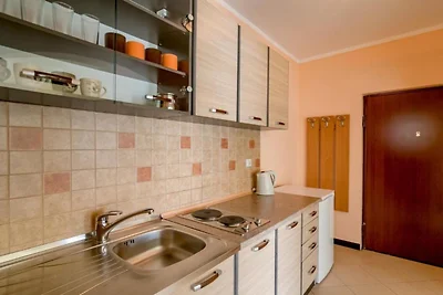 Amor Residence - One Bedroom Apartment with T...
