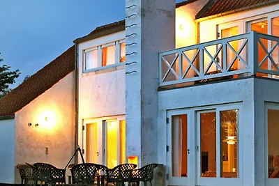 8 Personen Ferienhaus in Humble