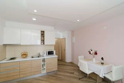 Apartments Marmo - Comfort One Bedroom Apartm...