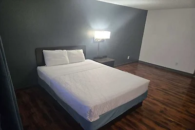 Queen-bett-studio Mit Küchenzeile...