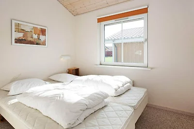 6 persone casa in un parco vacanze a Gråsten