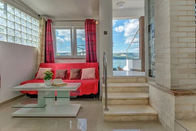 Lussuosa casa vacanze ad Arbanija con vasca...