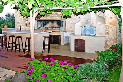 Villa cretese vicino alla spiaggia per 10