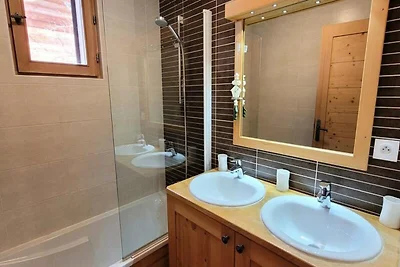 Chalet in Chavannes mit Panoramablick