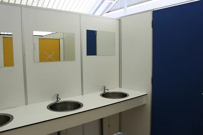 Schönes Safarizeltdorf Heeg