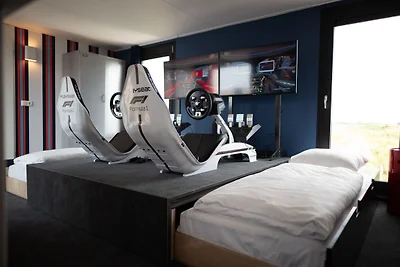 Stilvolle Circuit View Lodge