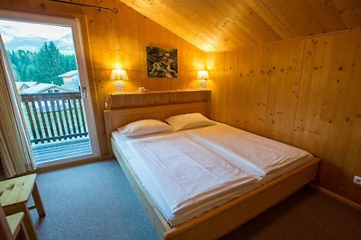 Chalet avec piscine à Annaberg