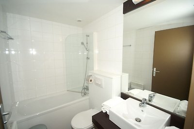 Leuk appartement met twee badkamers in het mo...