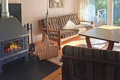 Maison de vacances pour 6 a Vingåker-By Traum