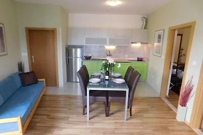 Apartments Roščić - Two Bedroom Apartment wit...