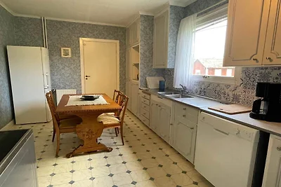 Ferienhaus in Ruda mit Terrasse