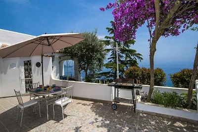 Villa a Praiano con terrazza vista mare
