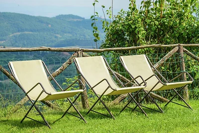 Moderna casa vacanze con piscina