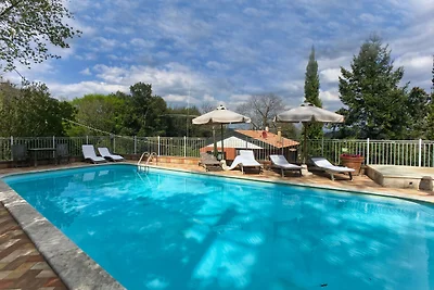 Ferienhaus in Sassetta mit Terrasse