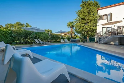 Villa mit 1 Schlafzimmer
