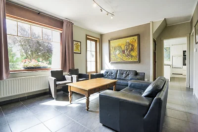 Schönes Ferienhaus mit Garten in Oostvleteren