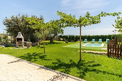 Villa in stile rustico vicino alla spiaggia...