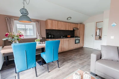 Knus chalet met overdekt terras, op vakantiep...