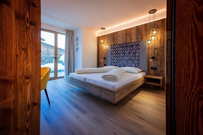 Schöne Wohnung in den Dolomiten mit Balkon