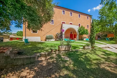Casale toscano vicino al mare