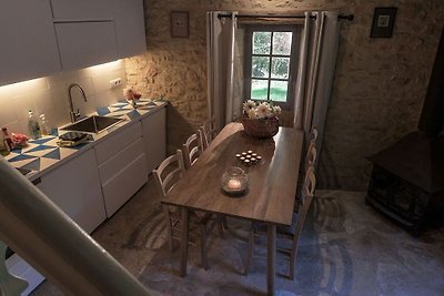 Romantisch verblijf in Aquitaine in een bosri...