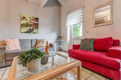 Schönes Ferienhaus in Ubachsberg mit Garten