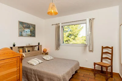 Geräumige Villa mit Garten in der Nähe von...