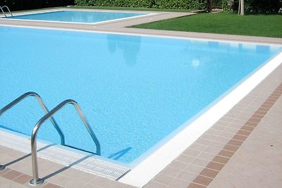 Verlockendes Ferienhaus mit Pool