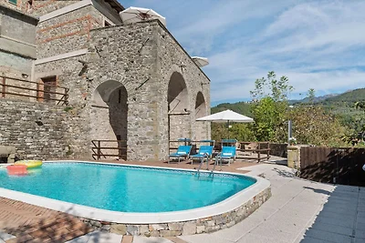 Appartamento con idromassaggio e piscina