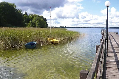 Komfortables Ferienhaus am See, Insko
