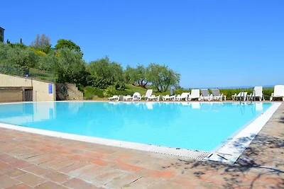 Wohnung mit 2 Pools in den Hügeln von Siena