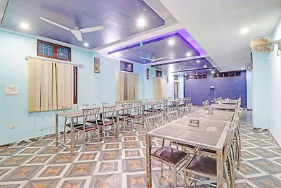 Super Hotel O Vidhan Sabha Chowk