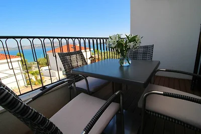 Apartments Kula - Comfort One Bedroom Apartme...